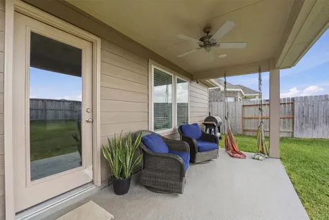 8611 Pier Cove Drive Cypress TX 77433