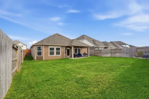 8611 Pier Cove Drive Cypress TX 77433