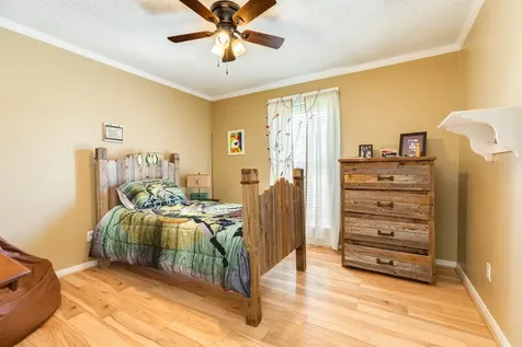229 Yaupon Drive Brazoria TX 77422