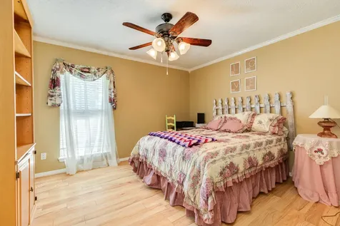 229 Yaupon Drive Brazoria TX 77422