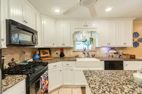 229 Yaupon Drive Brazoria TX 77422