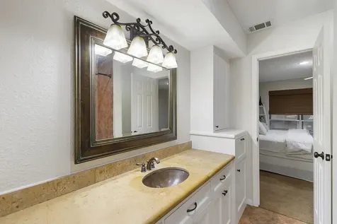 3930 Knollcrest Drive Montgomery TX 77356