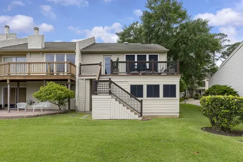 3930 Knollcrest Drive Montgomery TX 77356
