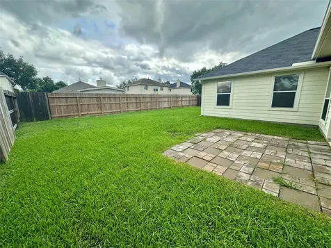 1039 N Teal Estates Circle Fresno TX 77545