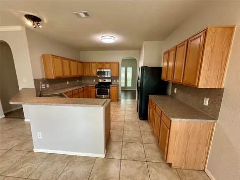 1039 N Teal Estates Circle Fresno TX 77545