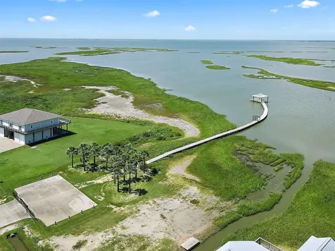 18815 Shaman Drive Galveston TX 77554