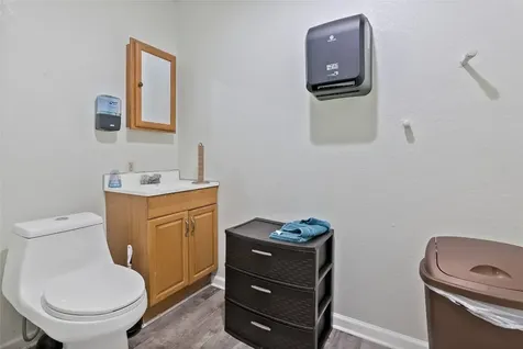 210 & 212 S Tammye Lane Madisonville TX 77864