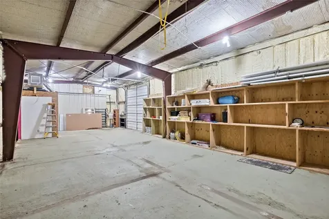 210 & 212 S Tammye Lane Madisonville TX 77864
