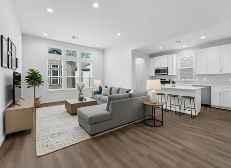 2110 Dewalt Street F Houston TX 77088