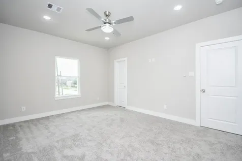 4401 Alvin A Houston TX 77051