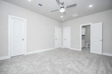 4401 Alvin A Houston TX 77051