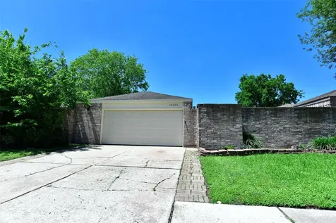 16222 Queensdale Drive Houston TX 77082