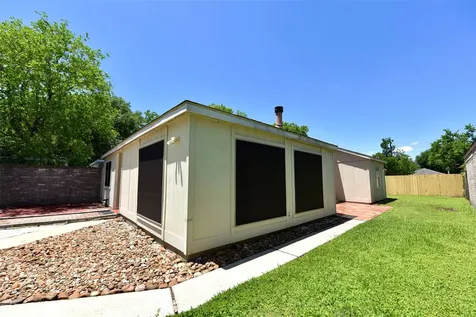 16222 Queensdale Drive Houston TX 77082
