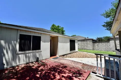 16222 Queensdale Drive Houston TX 77082