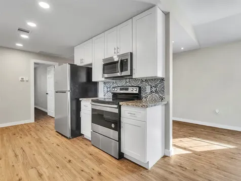3309 Sumpter Street Houston TX 77026