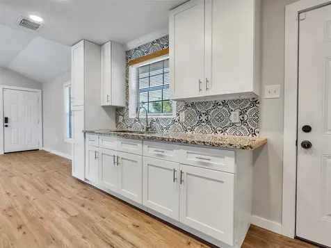 3309 Sumpter Street Houston TX 77026