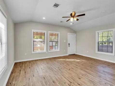 3309 Sumpter Street Houston TX 77026