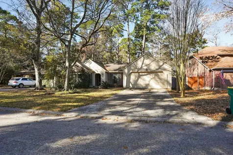 10 S Greenbud Court The Woodlands TX 77380