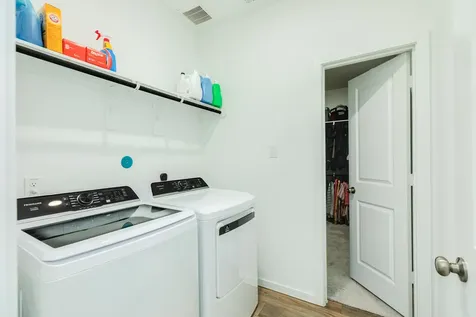 2618 Jasper Oaks Drive Rosharon TX 77583