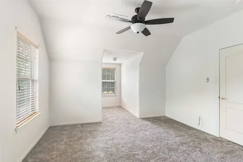 123 Burwell Road Highlands TX 77562