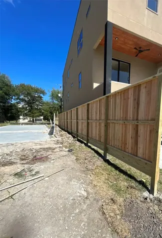 5512 Bosque Street Houston TX 77056
