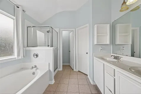 9238 Clearwood Landing Boulevard Houston TX 77075