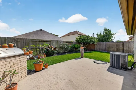 9238 Clearwood Landing Boulevard Houston TX 77075