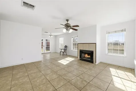 201 Green Oaks Loop Fredericksburg TX 78624