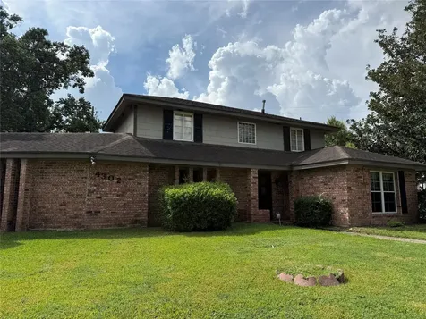 4302 Fernwood Drive Houston TX 77021