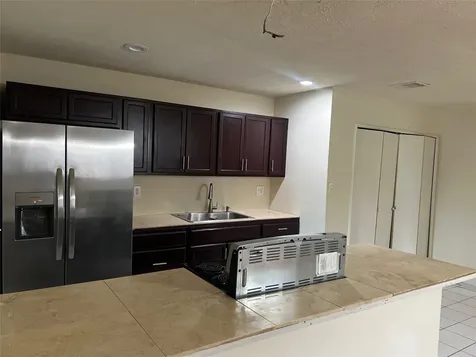 6231 Hollow Pines Drive Houston TX 77049