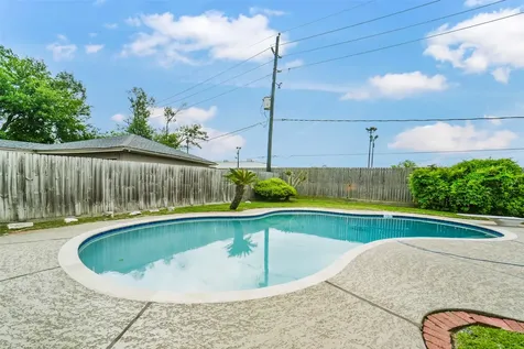1423 Ash Meadow Drive Houston TX 77090