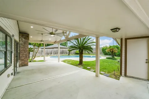 1423 Ash Meadow Drive Houston TX 77090