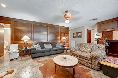 2307 Oakview Drive Missouri City TX 77459