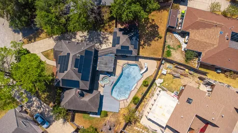 2307 Oakview Drive Missouri City TX 77459