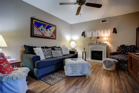 2307 Oakview Drive Missouri City TX 77459