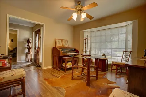 2307 Oakview Drive Missouri City TX 77459