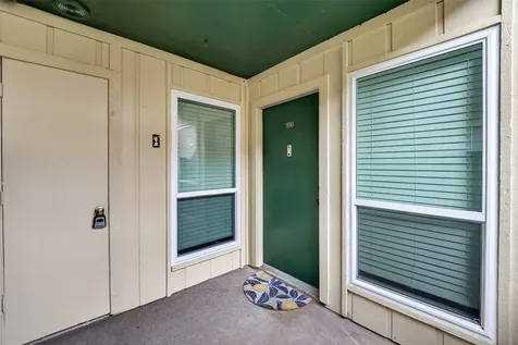 1516 Bay Area Boulevard K15 Houston TX 77058