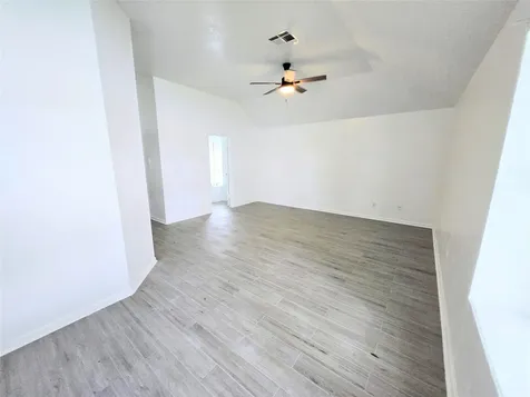 4018 Crystal Lake Circle N Pearland TX 77584