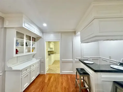 2514 Nantucket Drive C Houston TX 77057