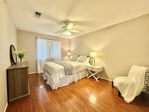 2514 Nantucket Drive C Houston TX 77057