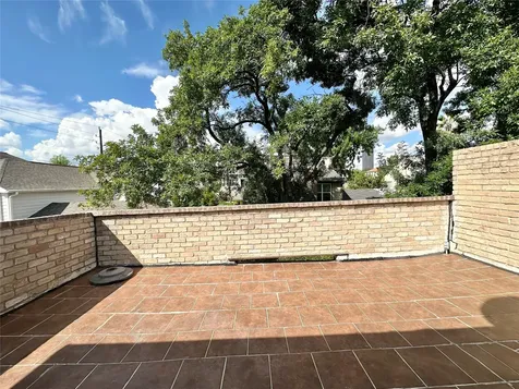 2514 Nantucket Drive C Houston TX 77057