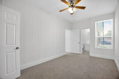 304 W Vulcan Street Brenham TX 77833