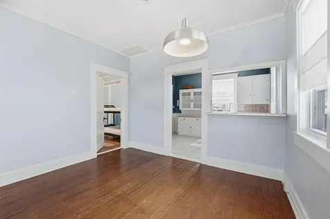 2115 26th Street Galveston TX 77550