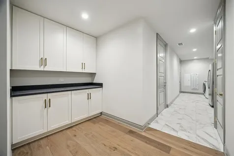 1717 Bissonnet Street 1106 Houston TX 77005