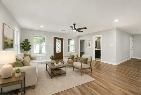 1218 Des Jardines Street Houston TX 77023