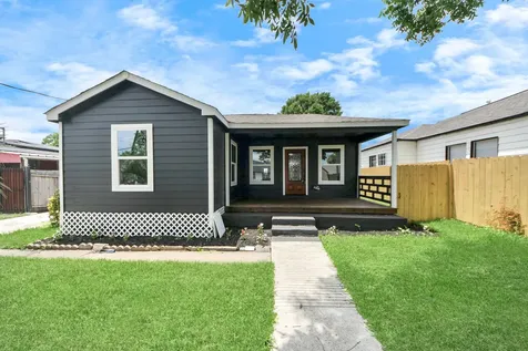 1218 Des Jardines Street Houston TX 77023