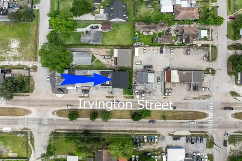 6918 Irvington Boulevard B Houston TX 77022