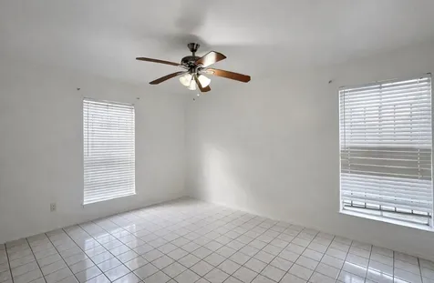8200 Broadway Street 309 Houston TX 77061