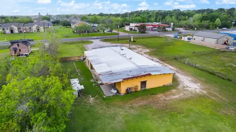 1444 Fm 1960 Dayton TX 77535