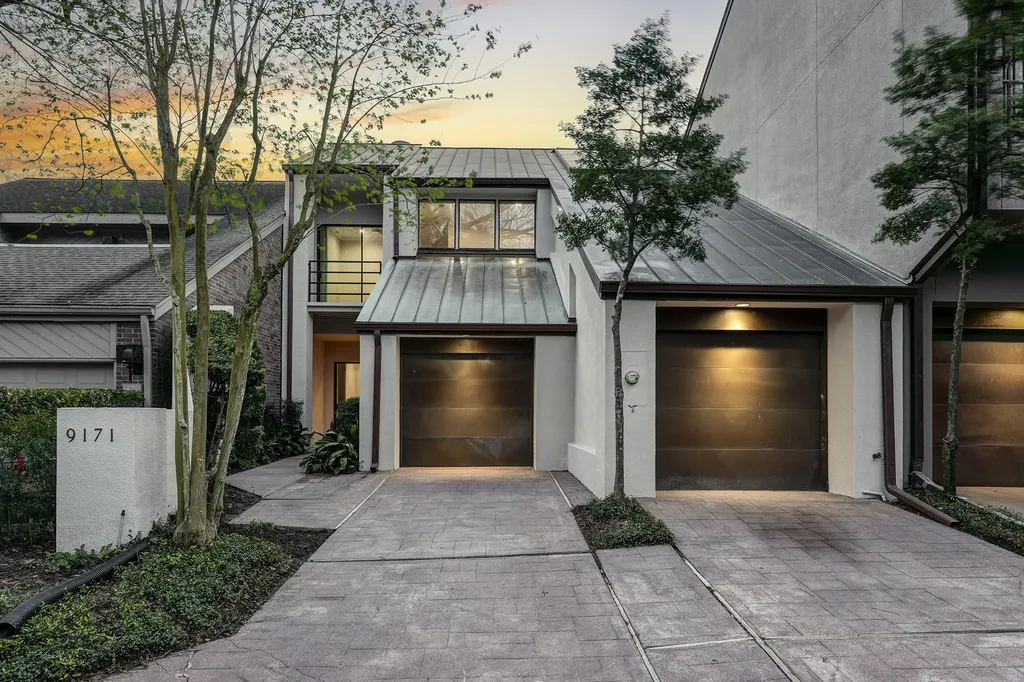 9171 Briar Forest Drive Houston TX 77024